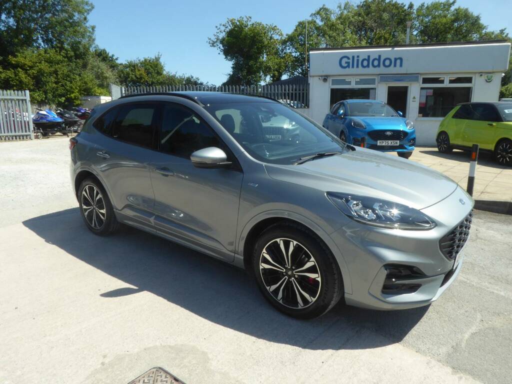 2022 Ford Kuga