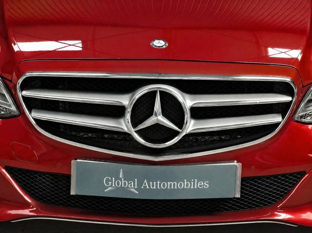 Mercedes-Benz E Class 2.1 E220 Cdi Se Red #5