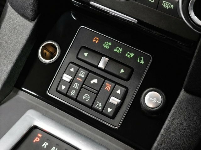 Land Rover Discovery 4 Tech 3.0 Sd V6 Grey #64