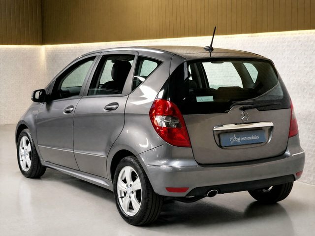 Mercedes-Benz A Class A180 Cdi Elegance Se Silver #25