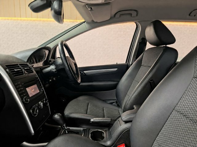 Mercedes-Benz A Class A180 Cdi Elegance Se Silver #16