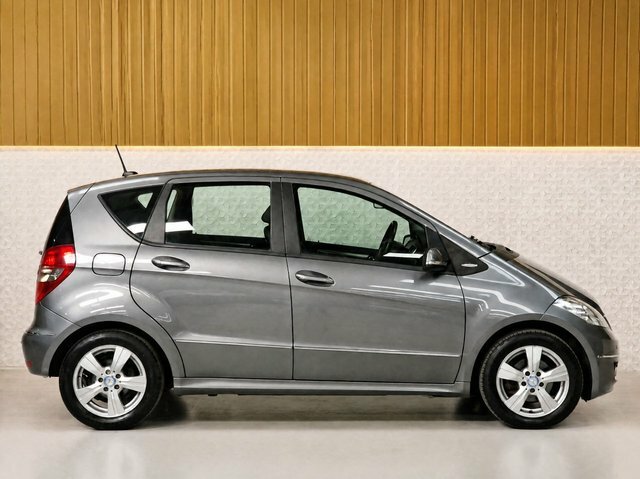 Mercedes-Benz A Class A180 Cdi Elegance Se Silver #22