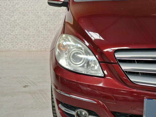 Mercedes-Benz B Class 2.0 B180 Cdi Sport Red #5