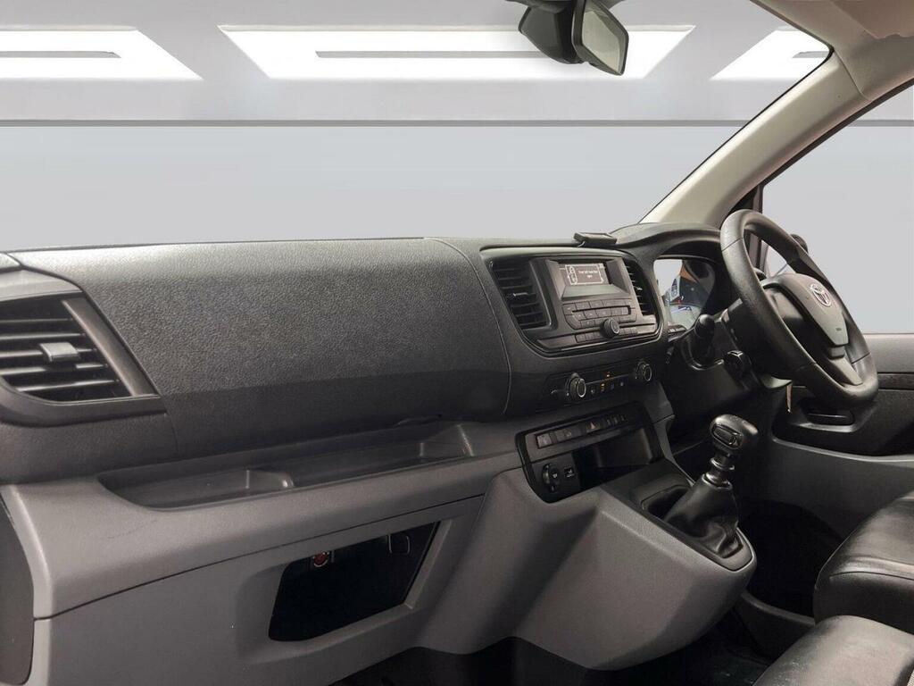 Toyota PROACE Icon L1 Ev 50Kw 11Kw 1.2T White #10
