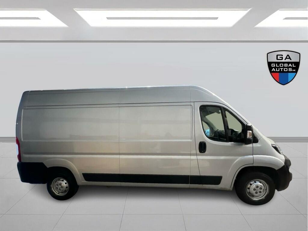 Peugeot Boxer Panel Van White #10