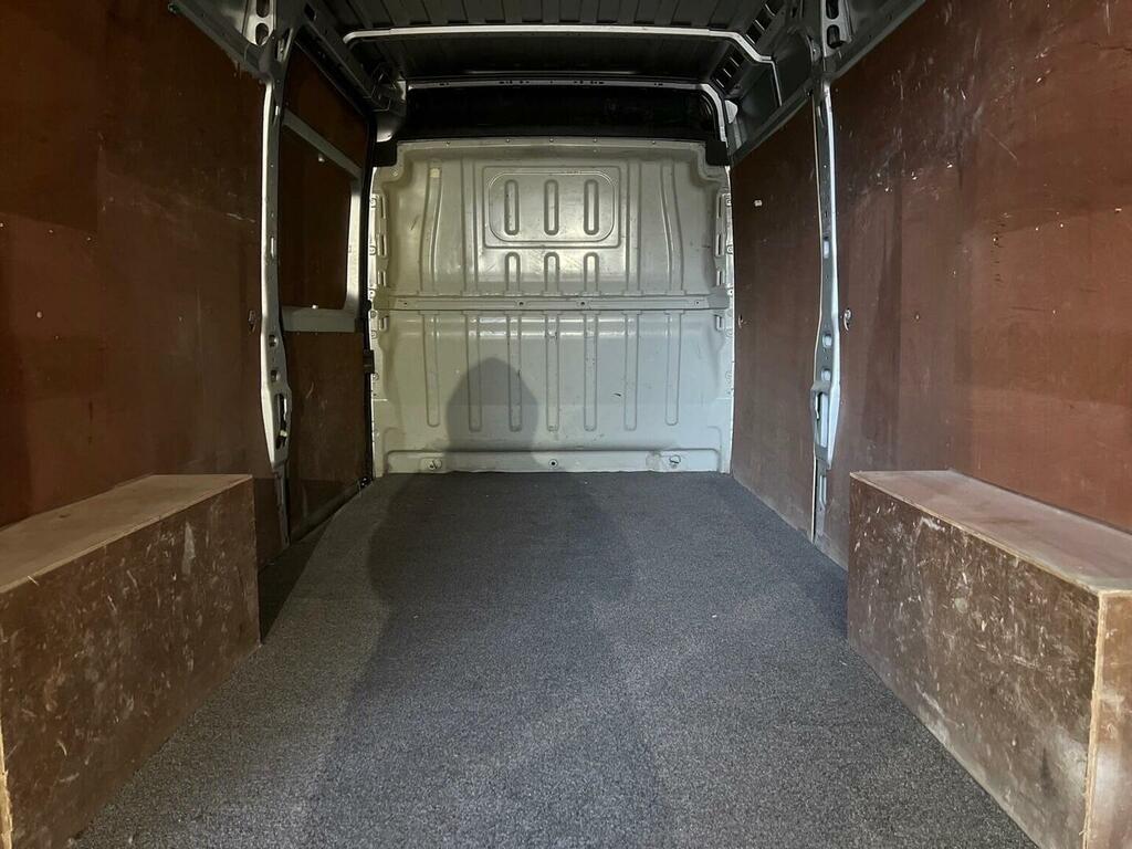 Peugeot Boxer Panel Van White #15