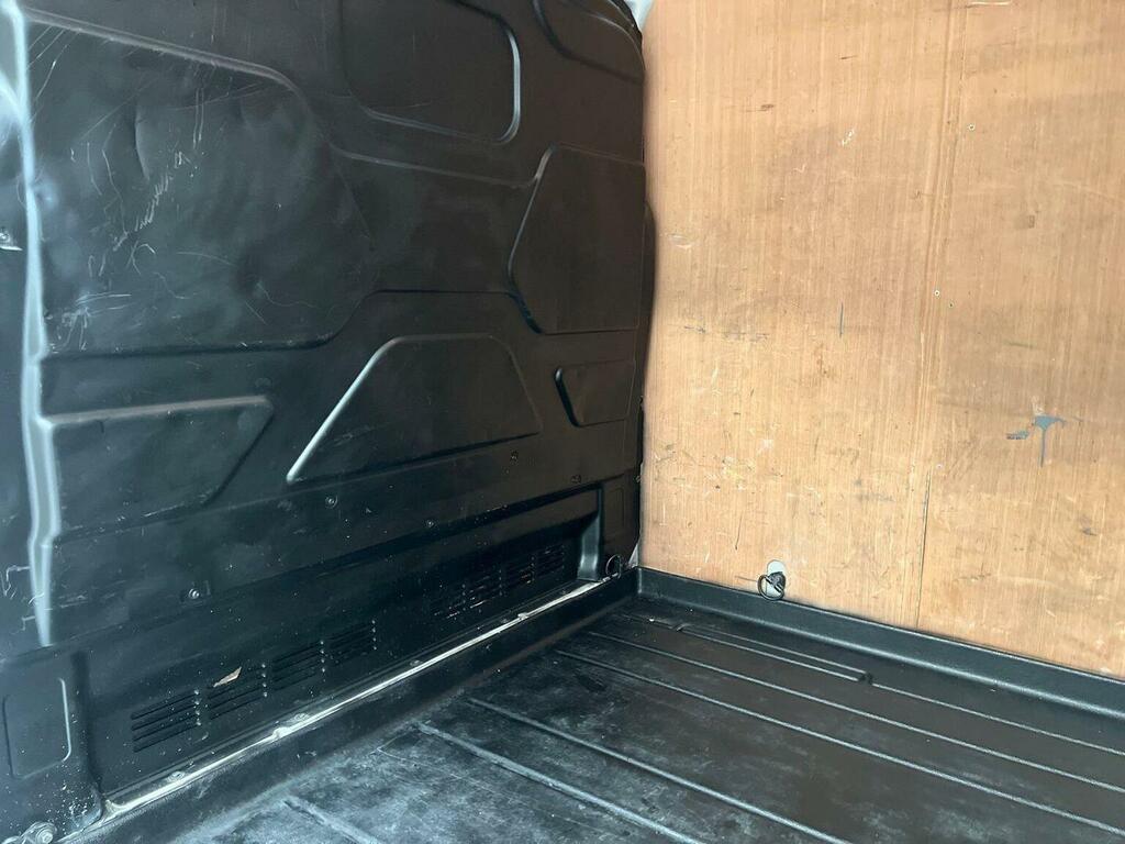 Ford Transit 2.0 350 Ecoblue Limited Panel Van Manua Silver #15