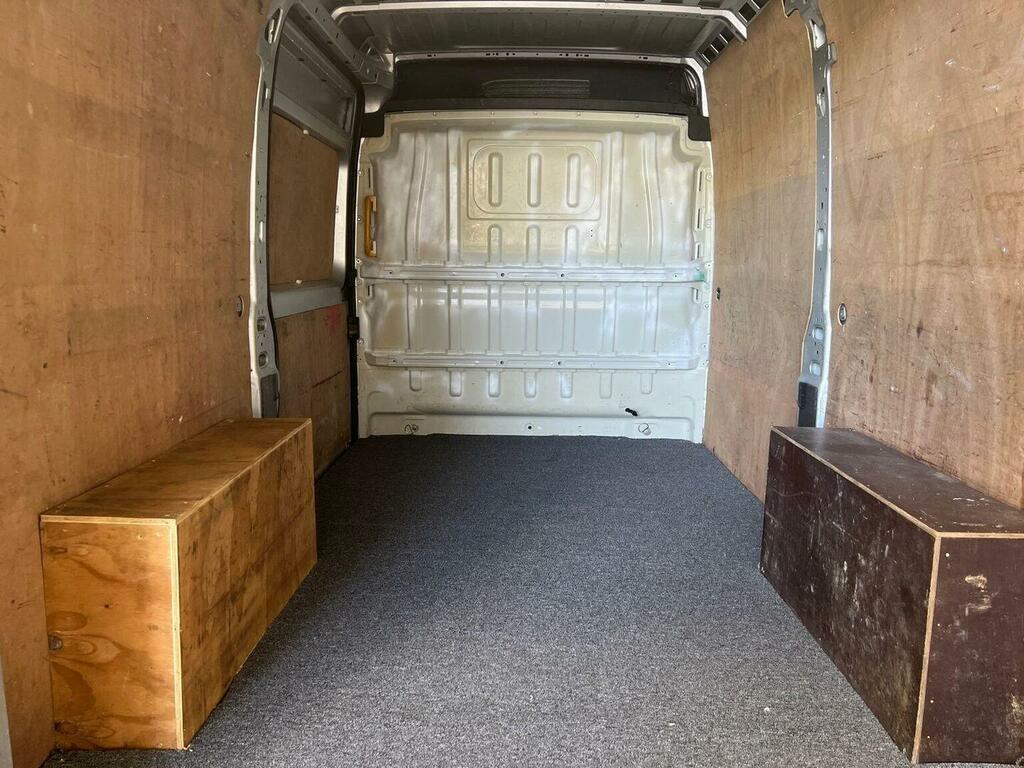 Peugeot Boxer Panel Van 2.2 Hdi 335 Professional L2 H2 Euro 5 Silver #3
