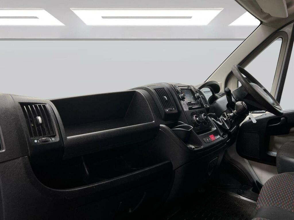 Peugeot Boxer 2016 65 2.2 White #13