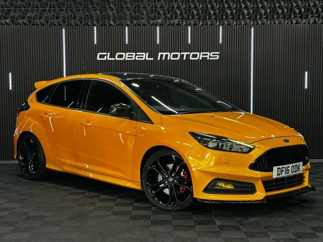 Ford Focus 2016 2.0T Ecoboost St-3 Hatchback Manua Yellow