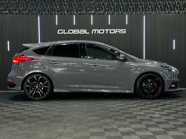 Ford Focus 2016 2.0T Ecoboost St-3 Hatchback Manua MA16JXT Grey #6