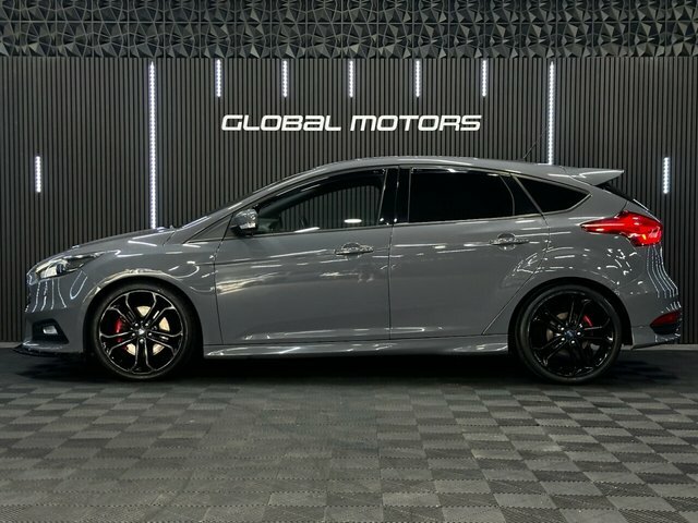 Ford Focus 2016 2.0T Ecoboost St-3 Hatchback Manua MA16JXT Grey #5