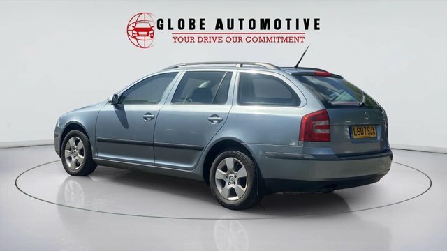 Skoda Octavia 2.0L 2.0 Tdi Laurin Klement Dsg Euro 4 Grey #7