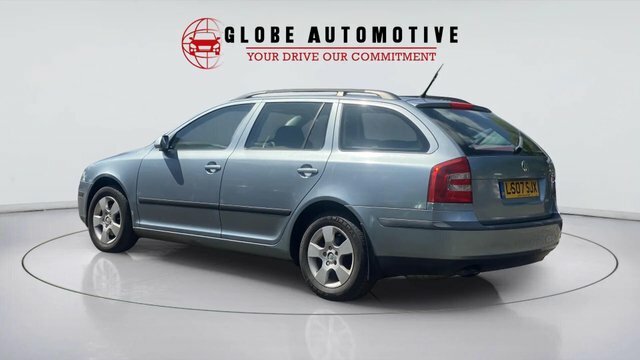 Skoda Octavia 2.0L 2.0 Tdi Laurin Klement Dsg Euro 4 Grey #27