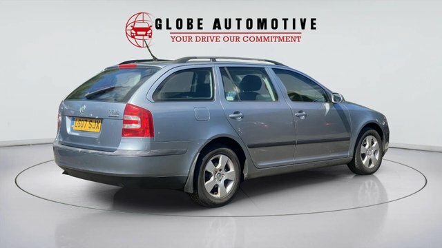 Skoda Octavia 2.0L 2.0 Tdi Laurin Klement Dsg Euro 4 Grey #26