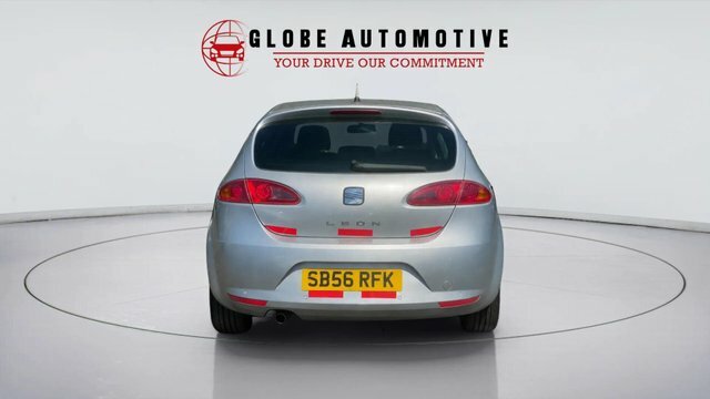 Seat Leon Reference Sport Red #32