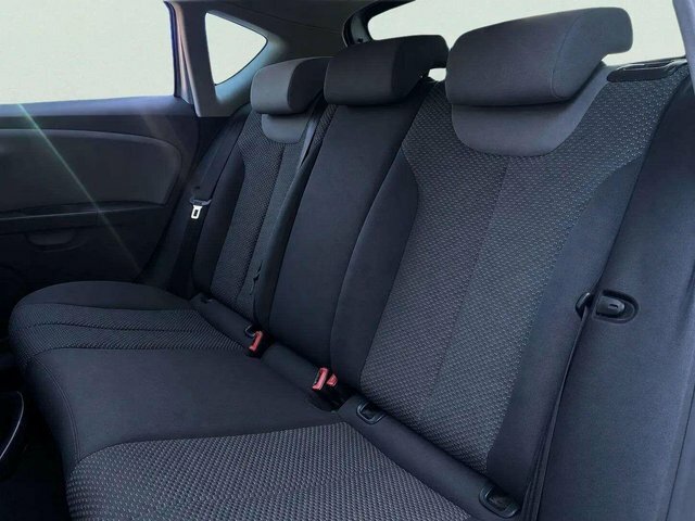 Seat Leon Reference Sport Red #16