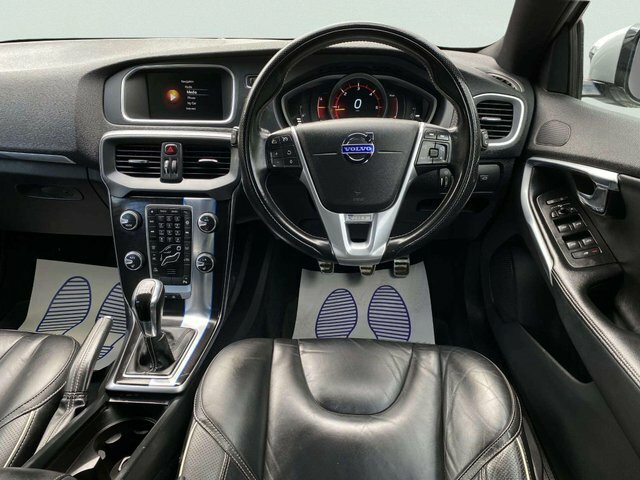 Volvo V40 T2 122 R Design Geartronic F.s.hulez Compl Black #13
