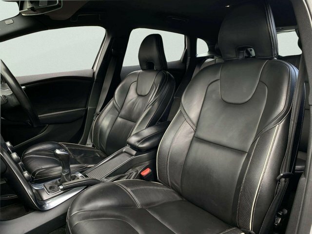Volvo V40 T2 122 R Design Geartronic F.s.hulez Compl Black #50