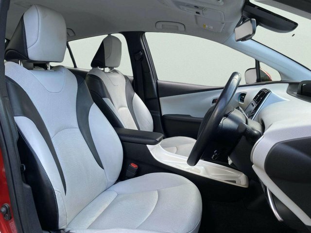 Toyota Prius 1.8 Vvti Excel Cvt White #51