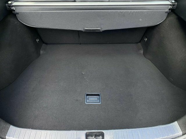 Toyota Prius 1.8 Vvti Excel Cvt White #29