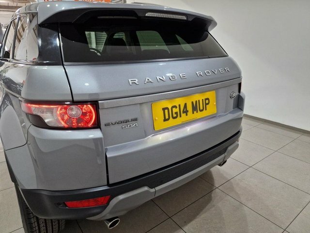 Land Rover Range Rover Evoque 2.2 Sd4 Pure 9 Tech Pack White #79