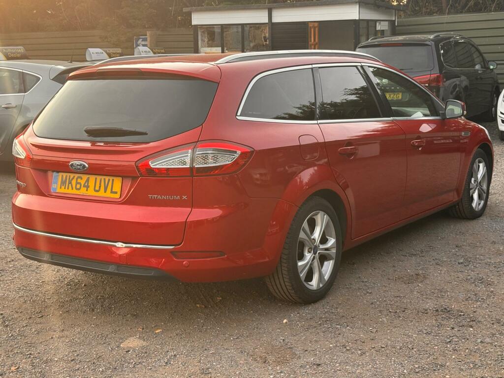Ford Mondeo Titanium Red #15
