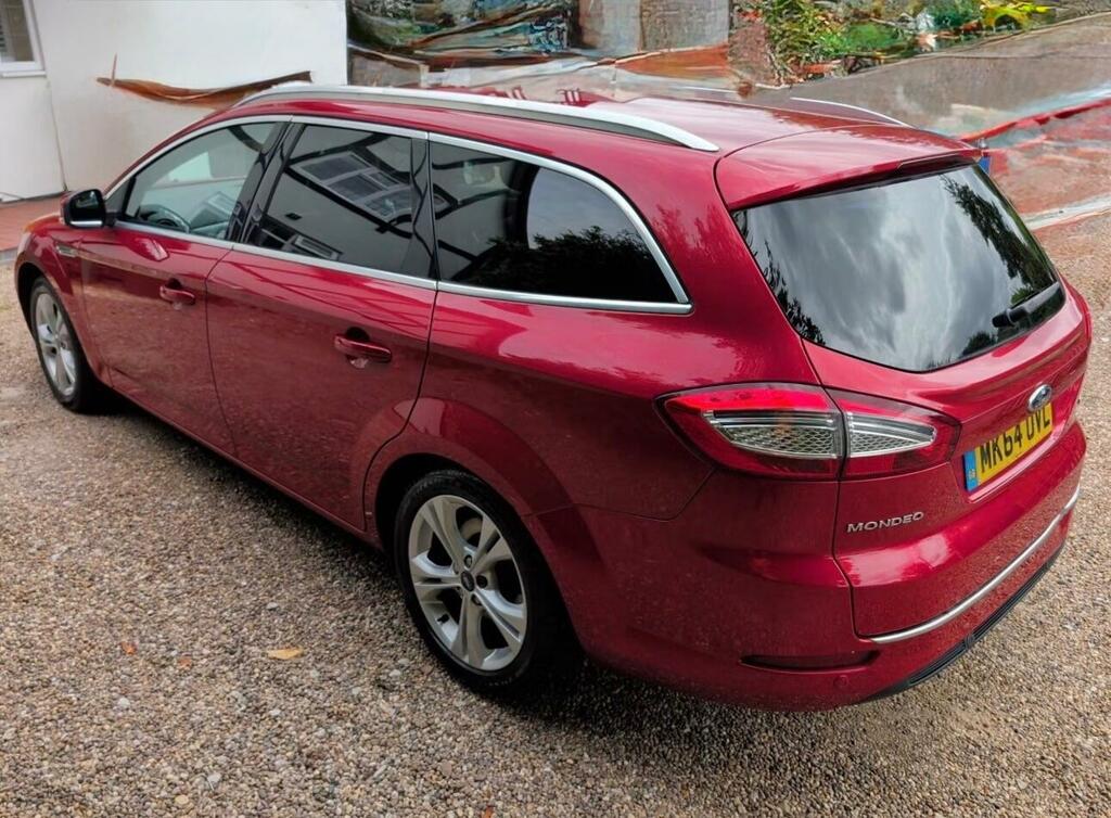 Ford Mondeo Titanium X Business Edition Red #4