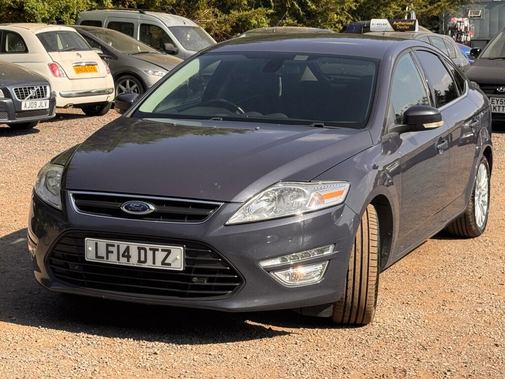 Ford Mondeo Black #10