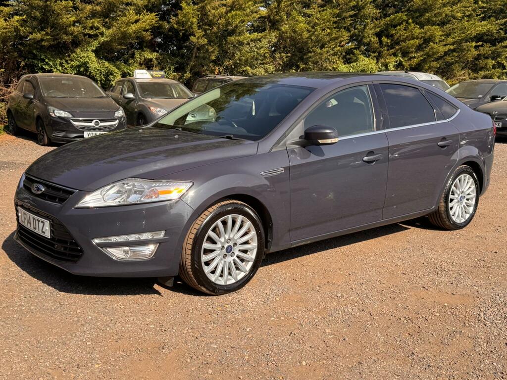 Ford Mondeo Black #9