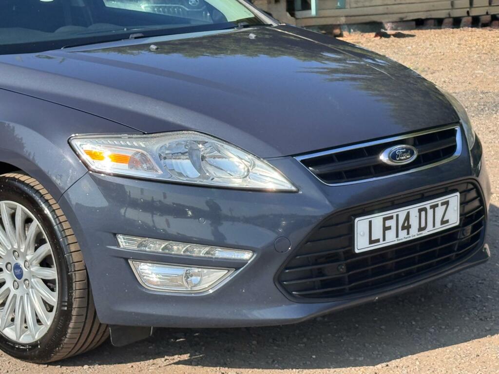 Ford Mondeo Black #13