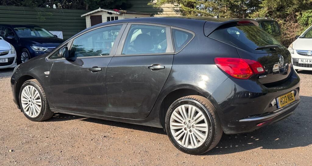 Vauxhall Astra Energy Black #5