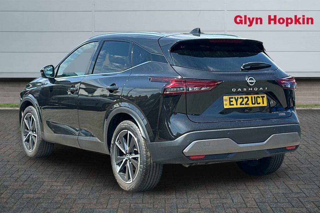 Nissan Qashqai 1.3 Dig-t Mh 158 Tekna Xtronic EY22UCT Black #5