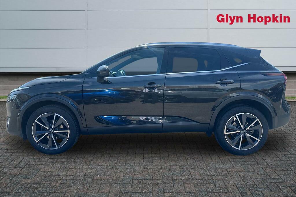 Nissan Qashqai 1.3 Dig-t Mh 158 Tekna Xtronic EY22UCT Black #6