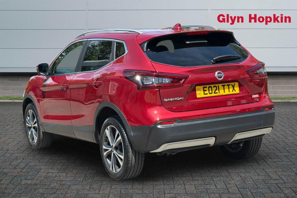 Nissan Qashqai 1.3 Dig-t 160 157 N-connecta Dct Glass Roof Red #5