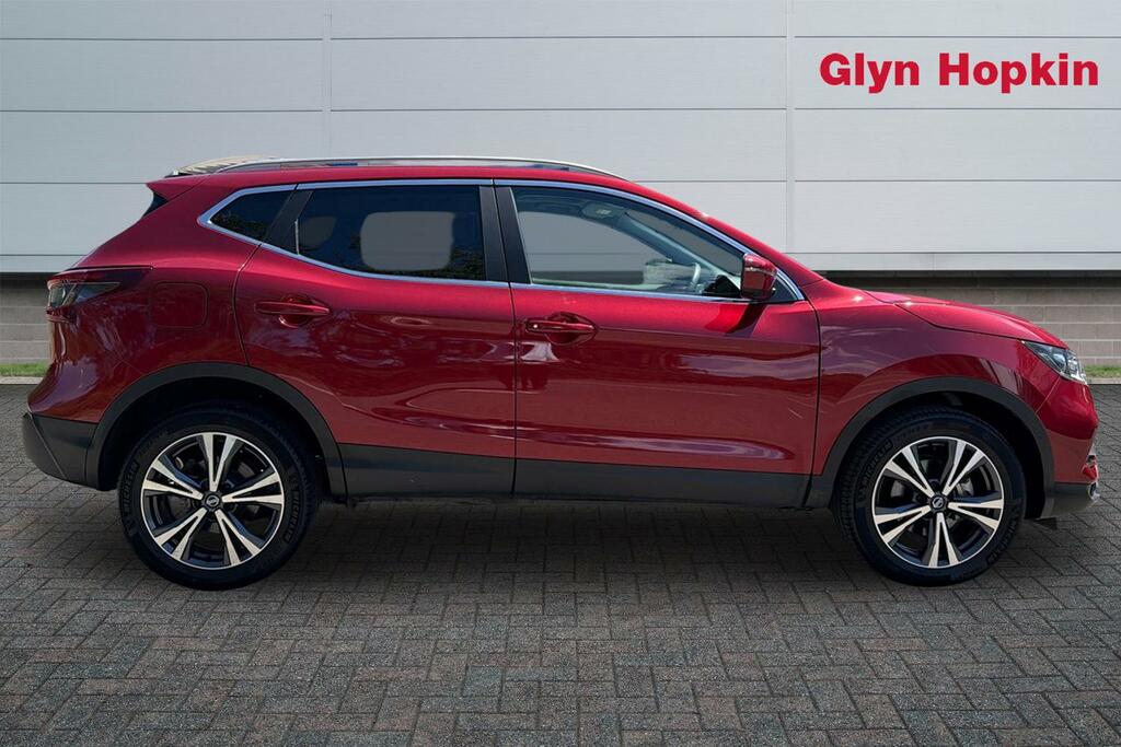 Nissan Qashqai 1.3 Dig-t 160 157 N-connecta Dct Glass Roof Red #2