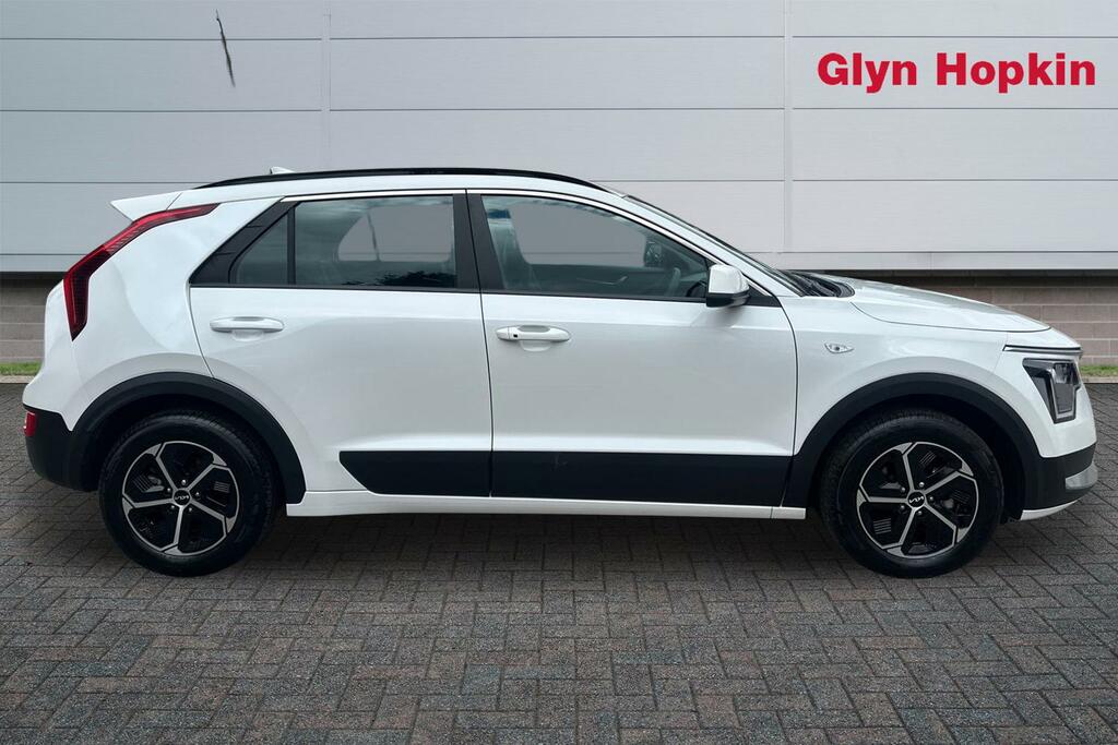 Kia Niro 1.6 Gdi 127 Hybrid 2 Nav Dct RV75ULE White #4