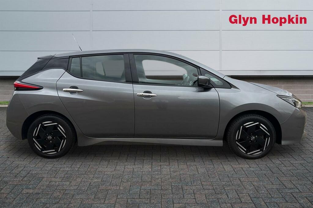 Nissan Leaf 110Kw Acenta 39Kwh PN72UJO #2