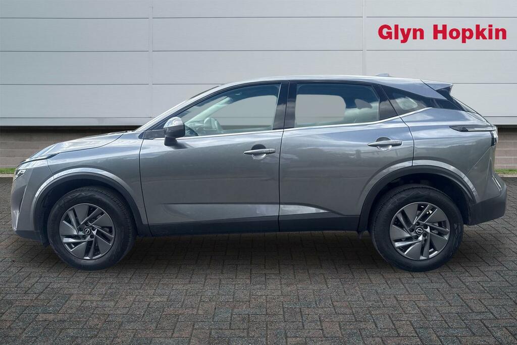 Nissan Qashqai 1.3 Dig-t Mh Acenta Premium NU24RTO #6