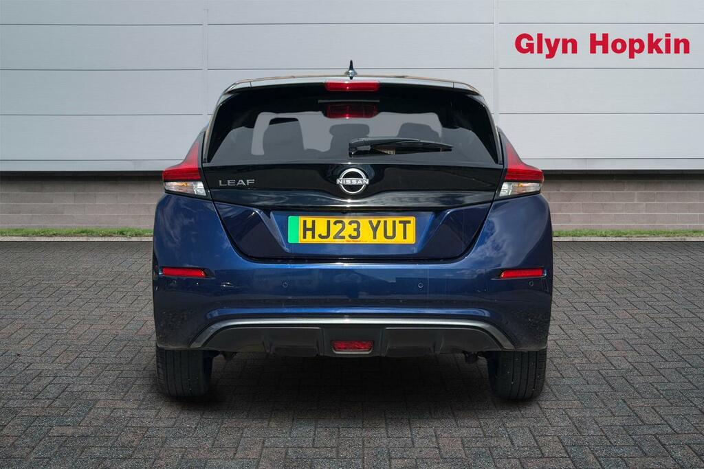 Nissan Leaf 160Kw E N-connecta 59Kwh HJ23YUT Blue #4