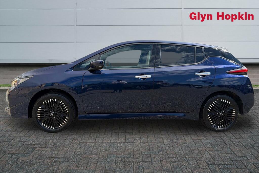 Nissan Leaf 160Kw E N-connecta 59Kwh HJ23YUT Blue #6