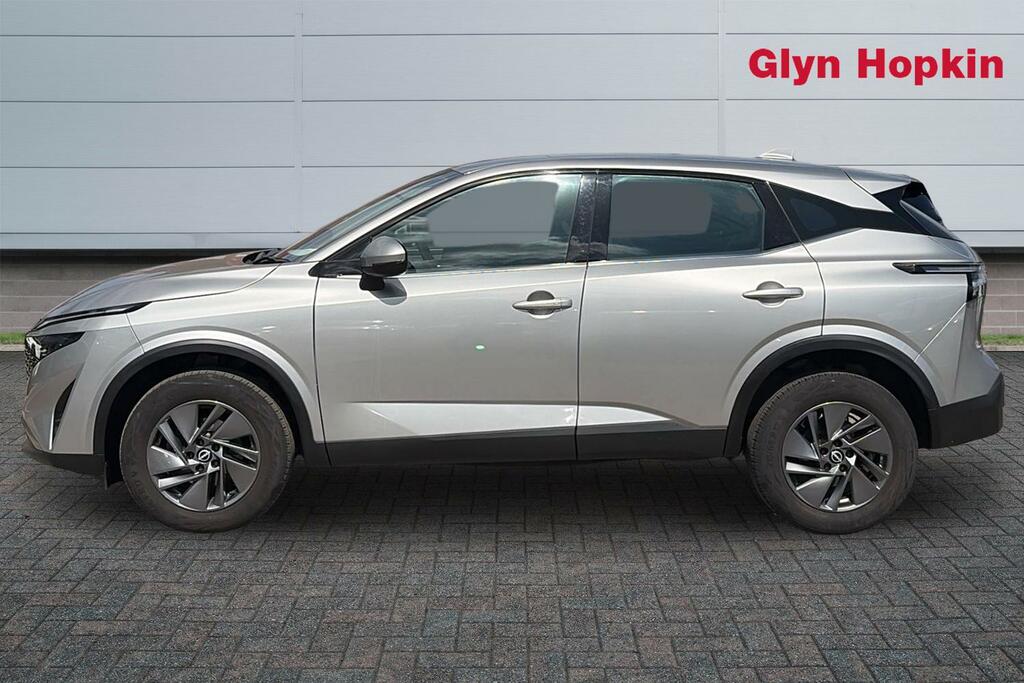 Nissan Qashqai 1.3 Dig-t Mh Acenta Premium PJ74OAL Silver #6