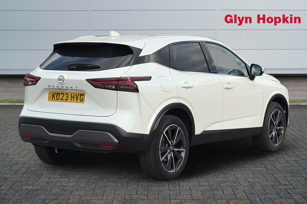 Nissan Qashqai 1.3 Dig-t Mh 158 Tekna Xtronic White #3