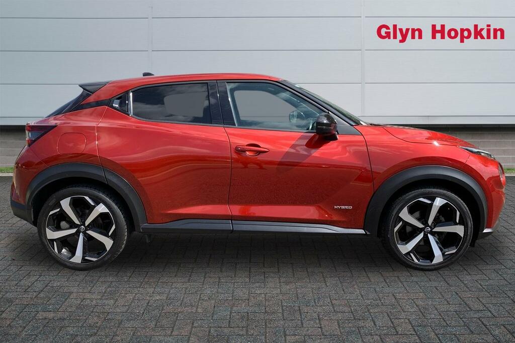 Nissan Juke 1.6 Hybrid Tekna KY72BWJ Red #2