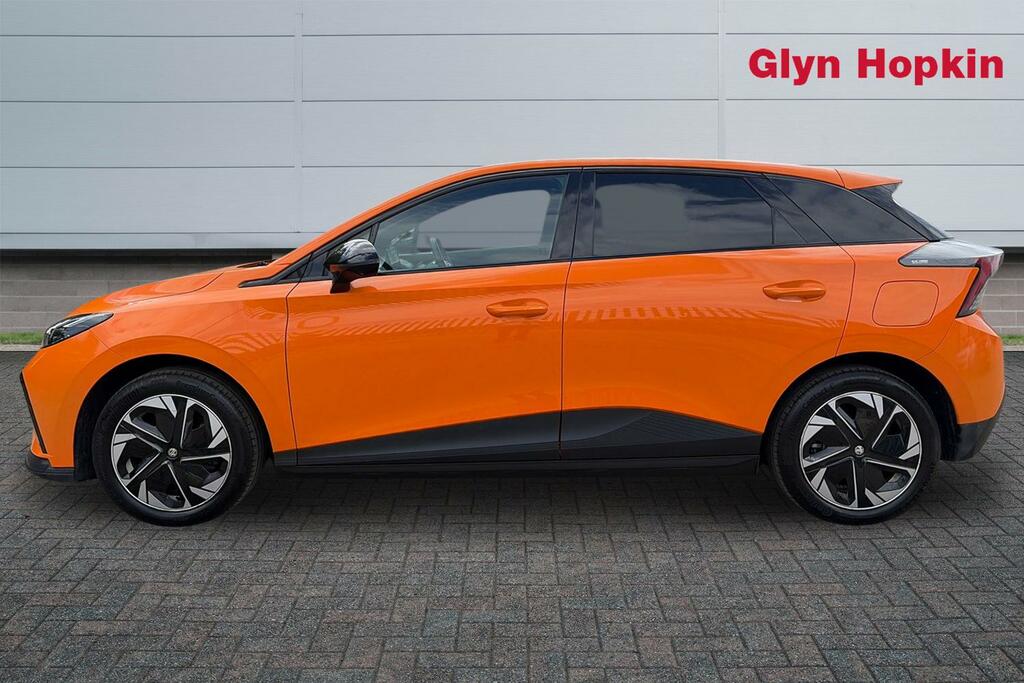 MG MG4 150Kw Trophy Ev Long Range 64Kwh LV72OPG Orange #6
