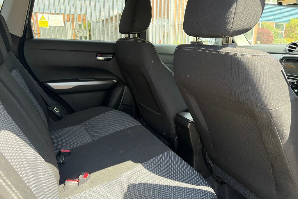 Suzuki Vitara 1.4 Boosterjet 48V Hybrid Sz5 Allgrip Grey #39