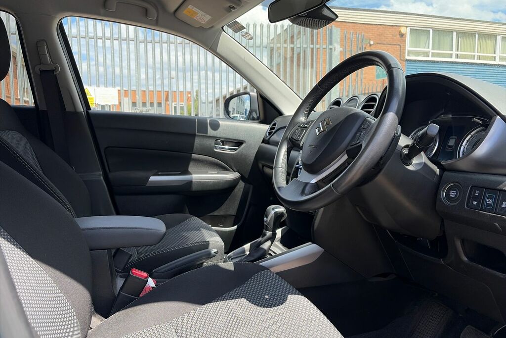 Suzuki Vitara 1.4 Boosterjet 48V Hybrid Sz5 Allgrip Grey #37