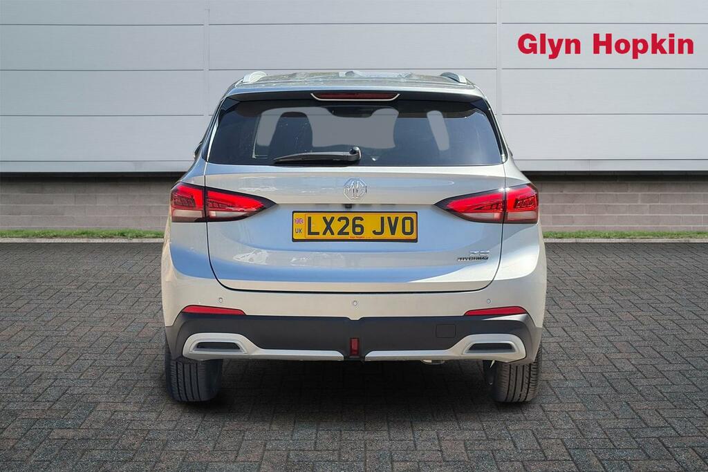 MG ZS 1.5 Hybrid Trophy LX26JVO Silver #4