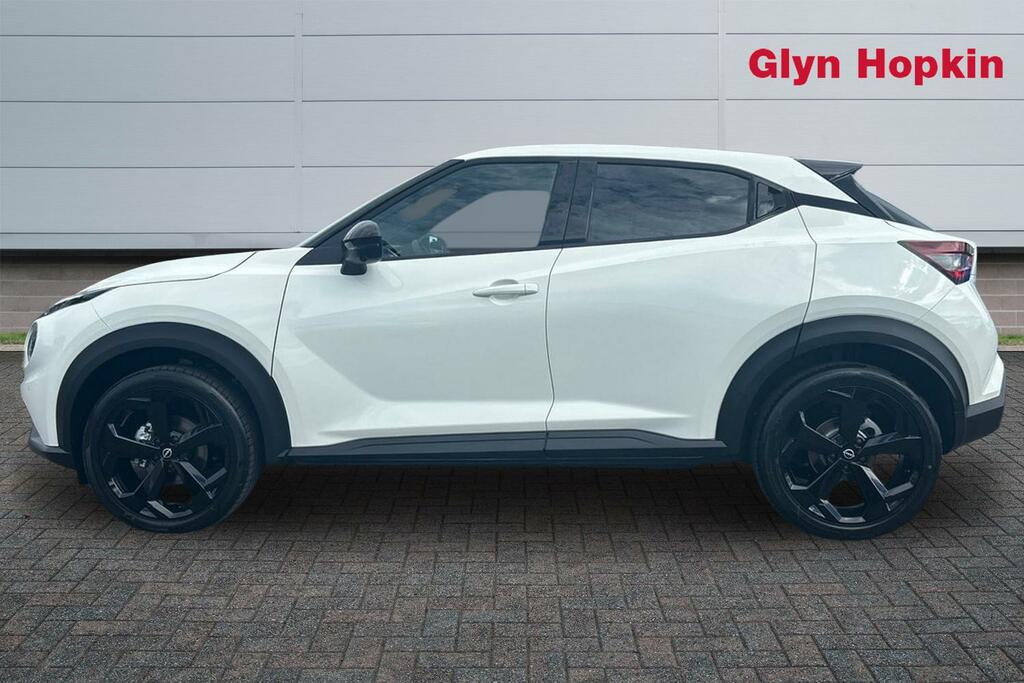Nissan Juke Hatchback EJ26XDK White #6