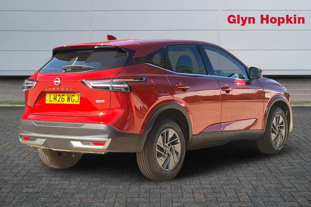 Nissan Qashqai 1.3 Dig-t Mh Acenta Premium LM26WGJ Red #3